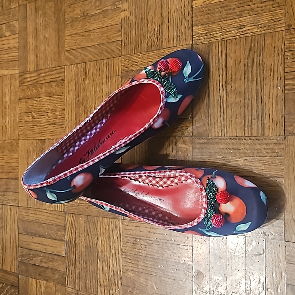 Beverly Feldman Vintage Beaded Cherry Gingham Trim Flats 9M Black & Red Pinup